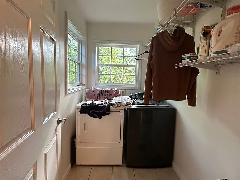 250 Hodgson Dr — Photo 23