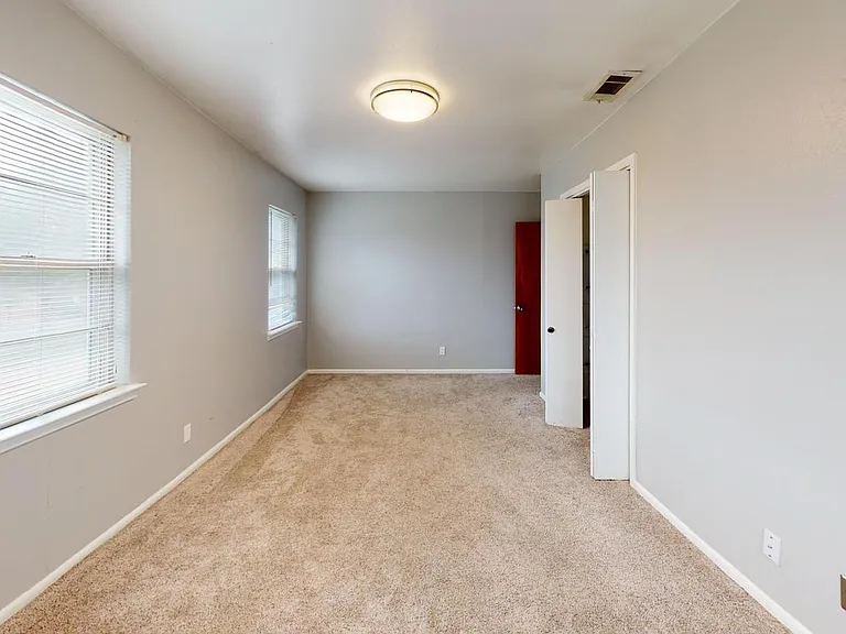 3301 Matador Dr — Photo 13