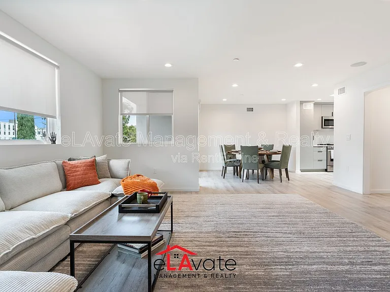 1035 N Serrano Ave #3 — Photo 3