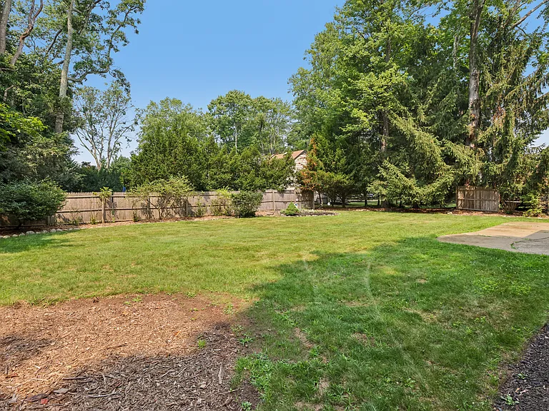 30 Kinderkamack Rd — Photo 21