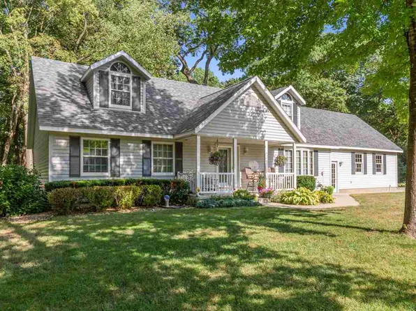 721 Timber Oak Rd, Evansdale, IA 50707