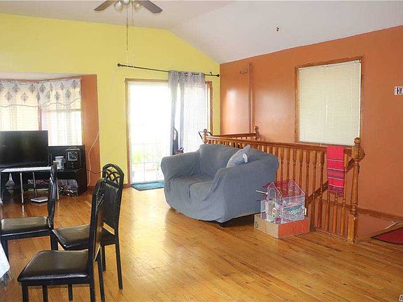 3rd image of 150-32 Shore Ave Floor 3