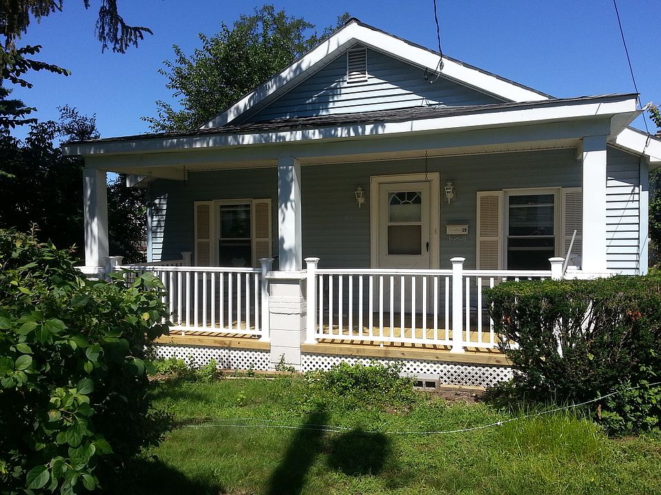 1st image of 19 Hudson Ave