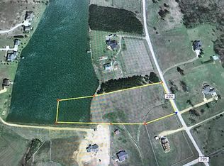 Lakeside Dr, Houston, MS 38851