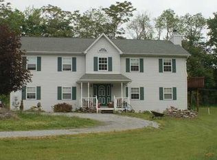 54 Station Rd, Salisbury Mills, NY 12577