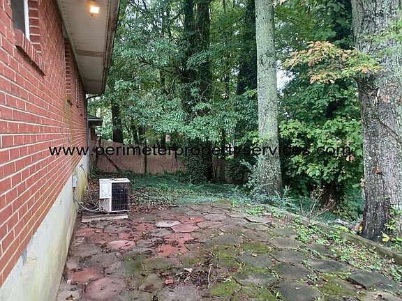 2nd image of 5437 Joyce Dr