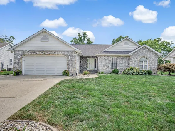 969 Stanford Way, Fairview Heights, IL 62208