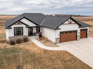 1281 Tramore Rd, Marion, IA 52302