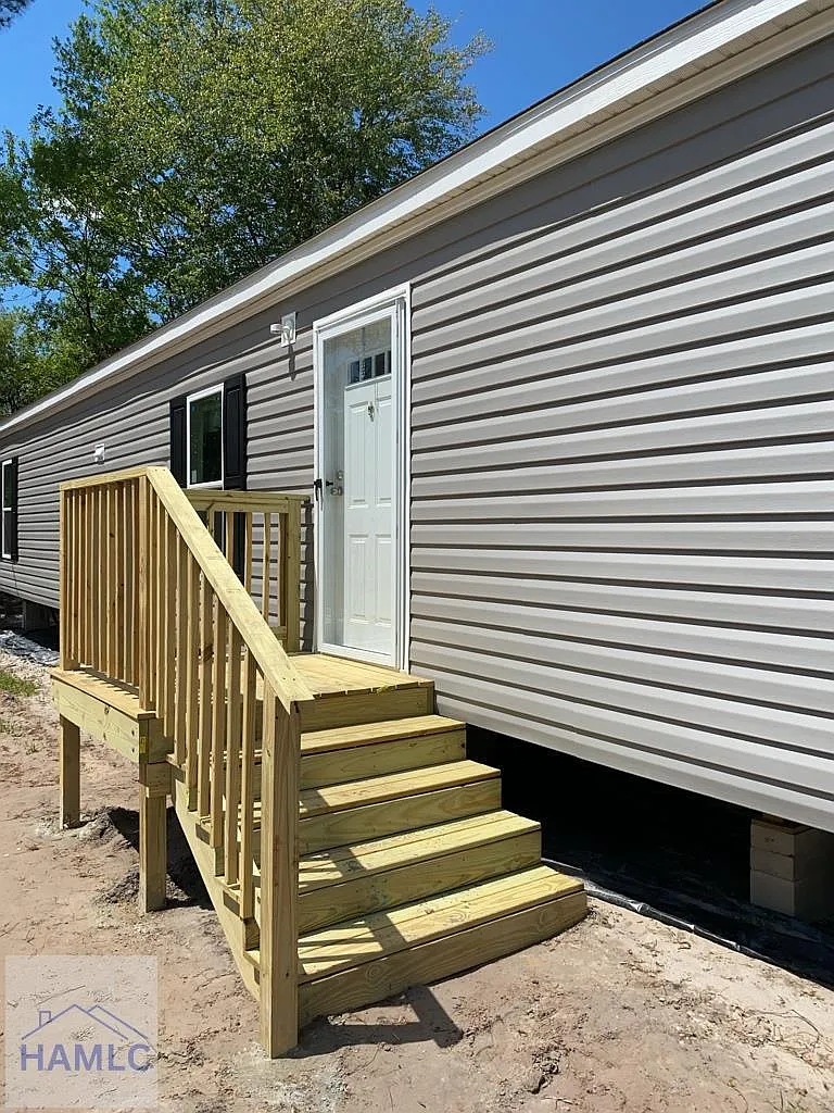 2 bed, 2.0 bath, 784 sqft, $1,100 — Photo 1