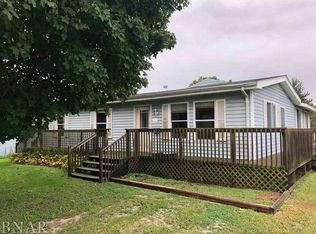 207 E Gilman St, Secor, IL 61771