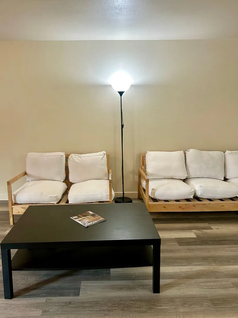 Furnished 2 Bedroom Condo - Furnished Mid-Term Rental — Photo 3