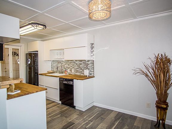 New dining room and kitchen
