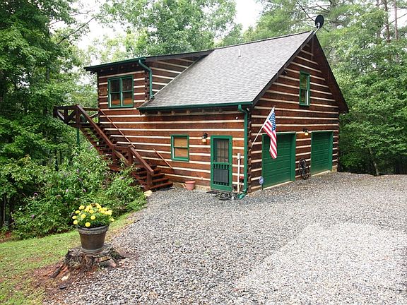 Garage with large apartment