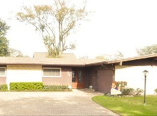 3120 Eugenia Ln, Groves, TX 77619