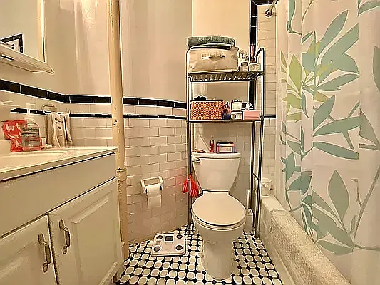 Rented by Oxford Property Group | media 5