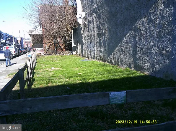 5633 Market St, Philadelphia, PA 19139