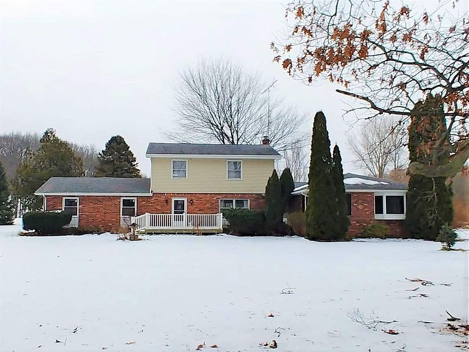 2nd image of 9475 Benn Rd