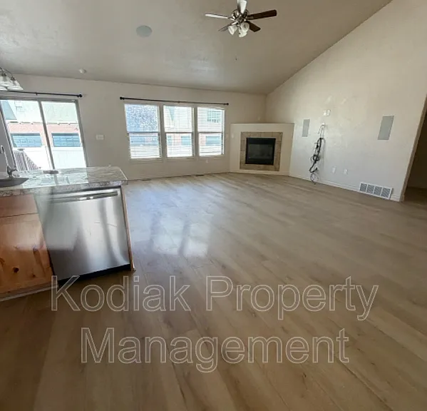 11114 S Aspen Gate Ct — Photo 4