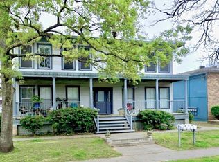 402 W 44th St APT D, Austin, TX 78751