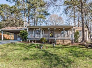 1203 Pine Creek Dr, Woodstock, GA 30188