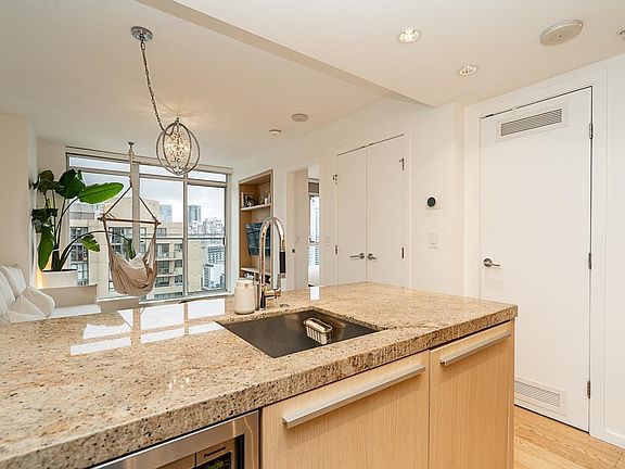 5th image of 1351 Continental St #2103