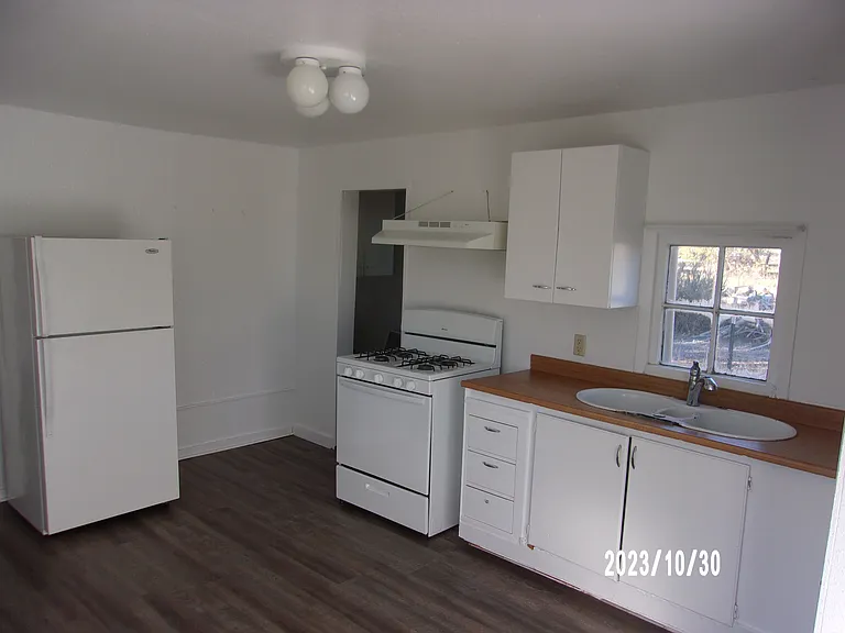 1478 Highway 50 — Photo 2