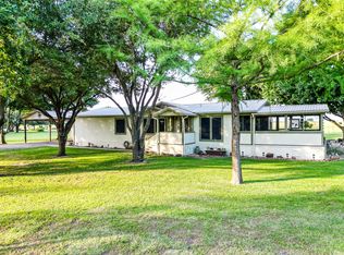 146 Blazek Rd, Ennis, TX 75119