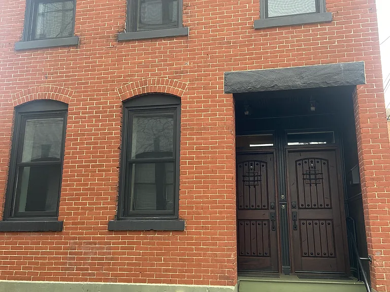 409 Eloise St — Photo 1