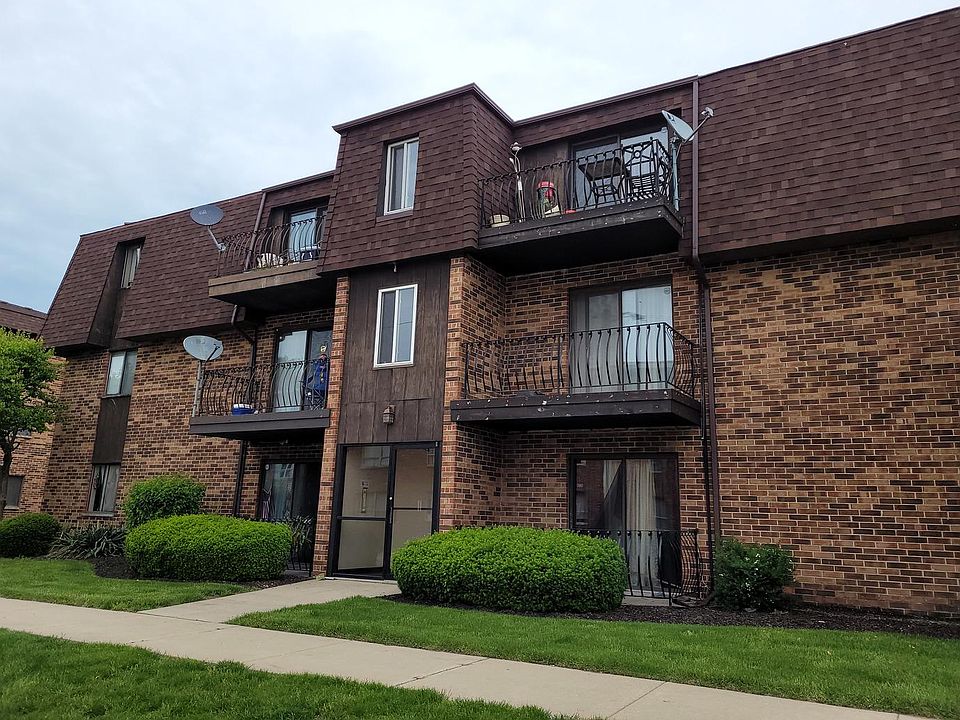 1st image of 14525 S Manistee Ave APT 2B