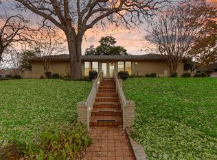 1307 Cliffwood Rd, Euless, TX 76040