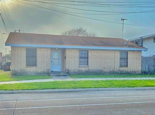 2411 53rd St, Galveston, TX 77551