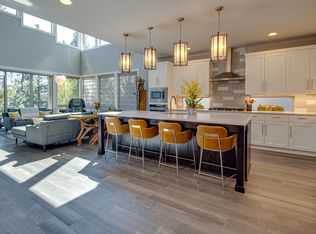 2618 NW Rippling River Ct, Bend, OR 97703