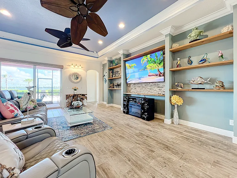 5310 Swift River Ct — Photo 15