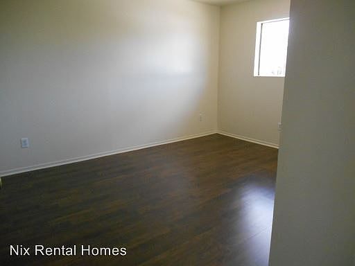 5th image of 2501 SE 6th St APT 28