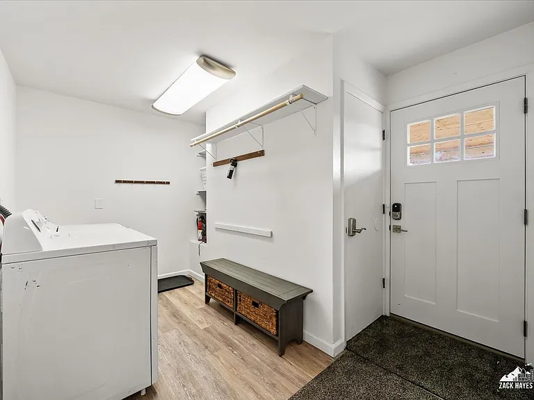 324 E Manor Ave — Photo 34
