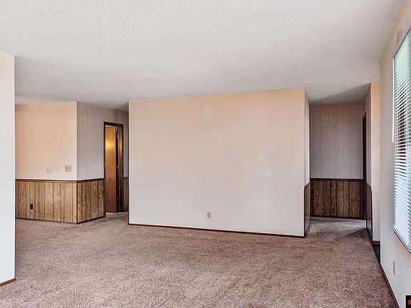 5th image of 107 Parkview Dr