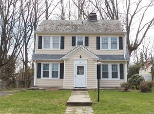 93 Augustine Rd, White Plains, NY 10603