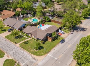 1900 Winewood Ln, Arlington, TX 76013