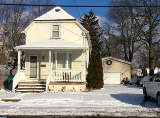 609 Cedar Ave, Croydon, PA 19021