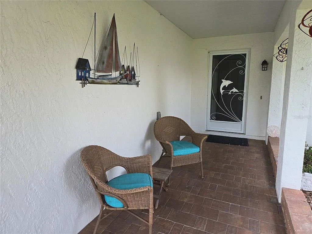 3 bed, 2.0 bath, 1798 sqft, $3,000 — Photo 3