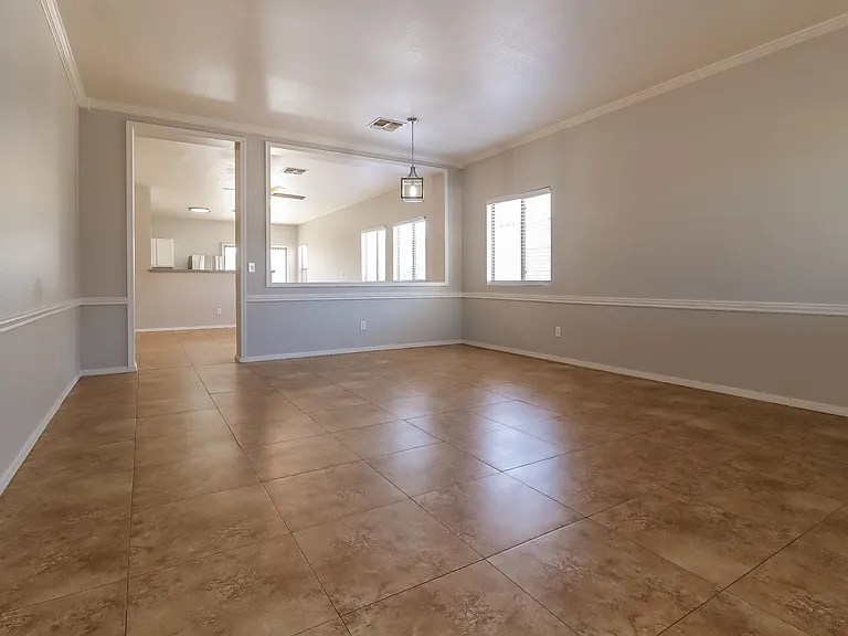 11823 W Roanoke Ave — Photo 6