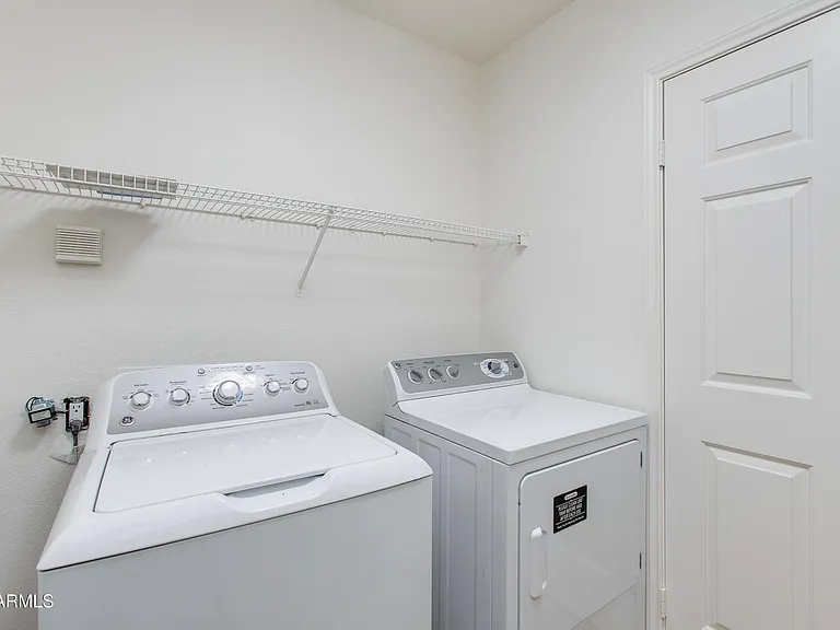 8245 E Bell Rd #102 — Photo 17