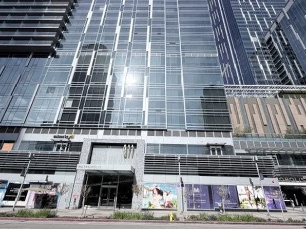 877 Francisco St APT 1921, Los Angeles, CA 90017