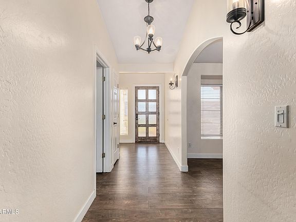 4th image of 3532 E FAIRBROOK Circle