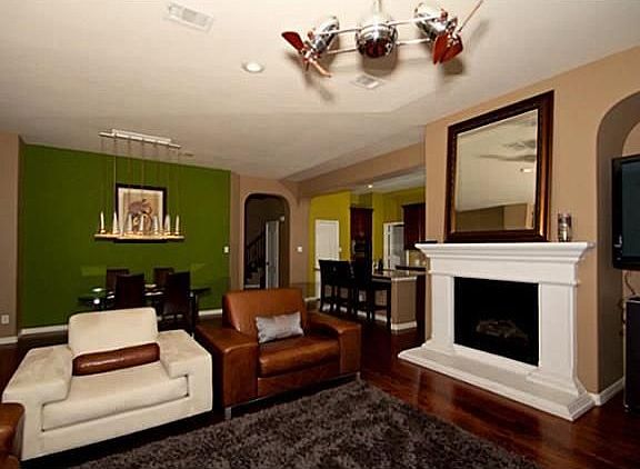 5th image of 7632 Ivanhoe Dr