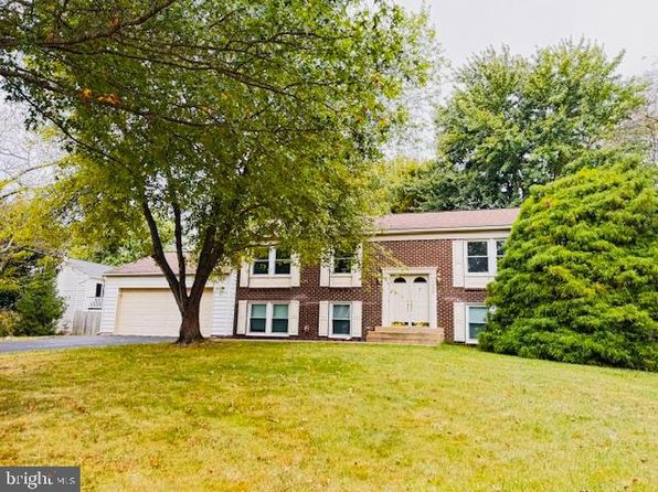 2456 Keele Dr