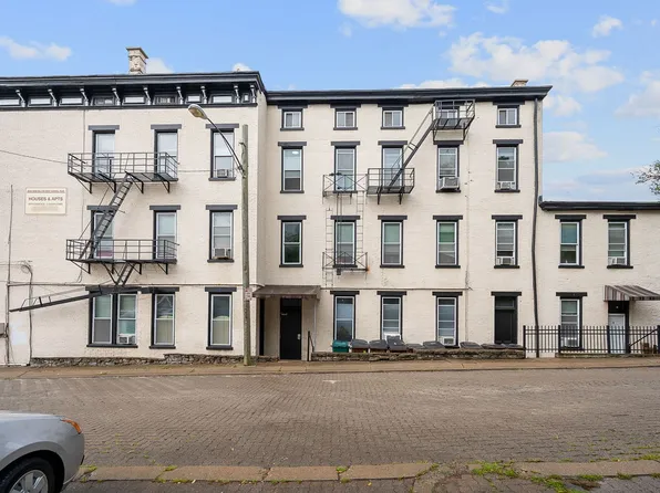 2419 Vine St, Cincinnati, OH