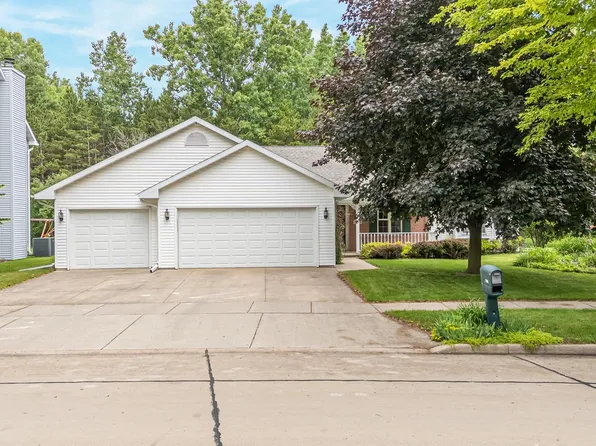 1424 E Keystone Ln, Appleton, WI 54913