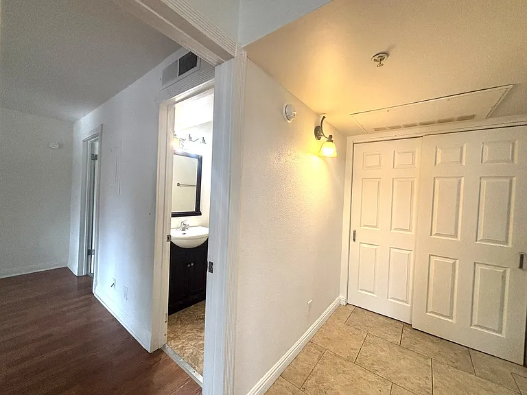 7730 Secret Shore Dr #206 — Photo 22