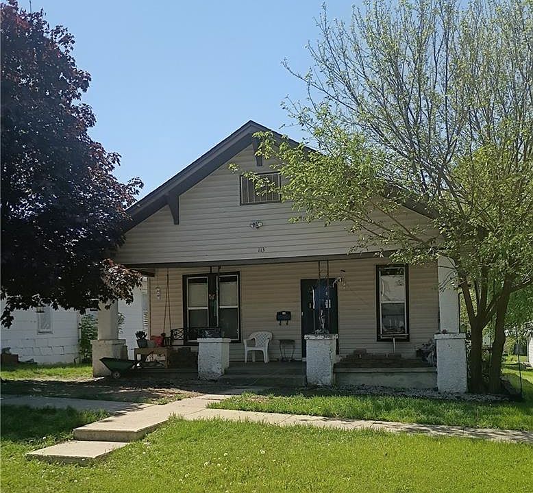 1st image of 113 W 5th St
